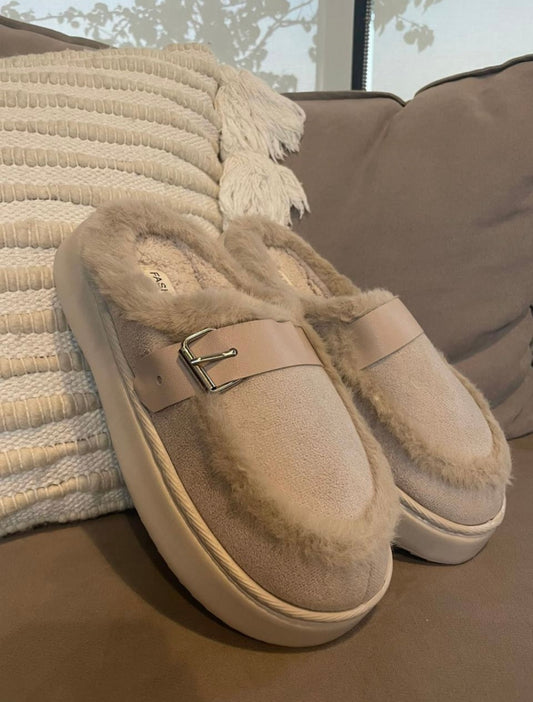 Preventa Aspen Crema