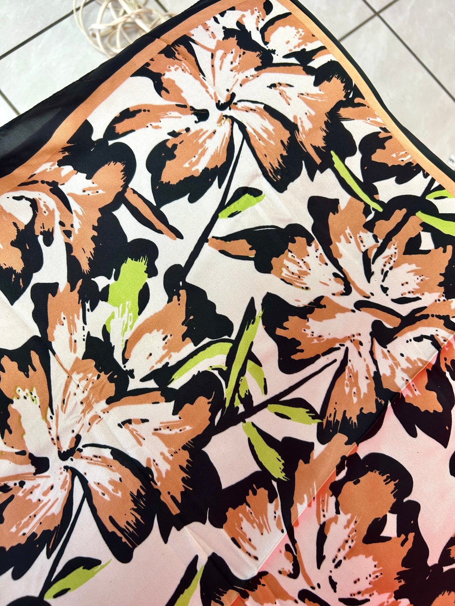 Mascada estampado floral