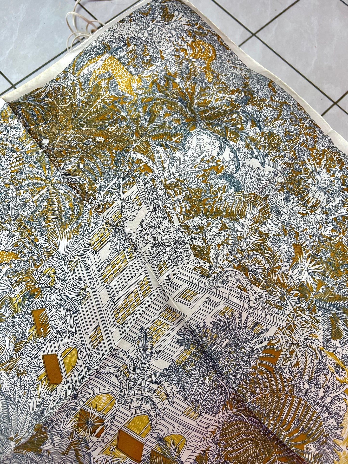 Mascada estampado vintage